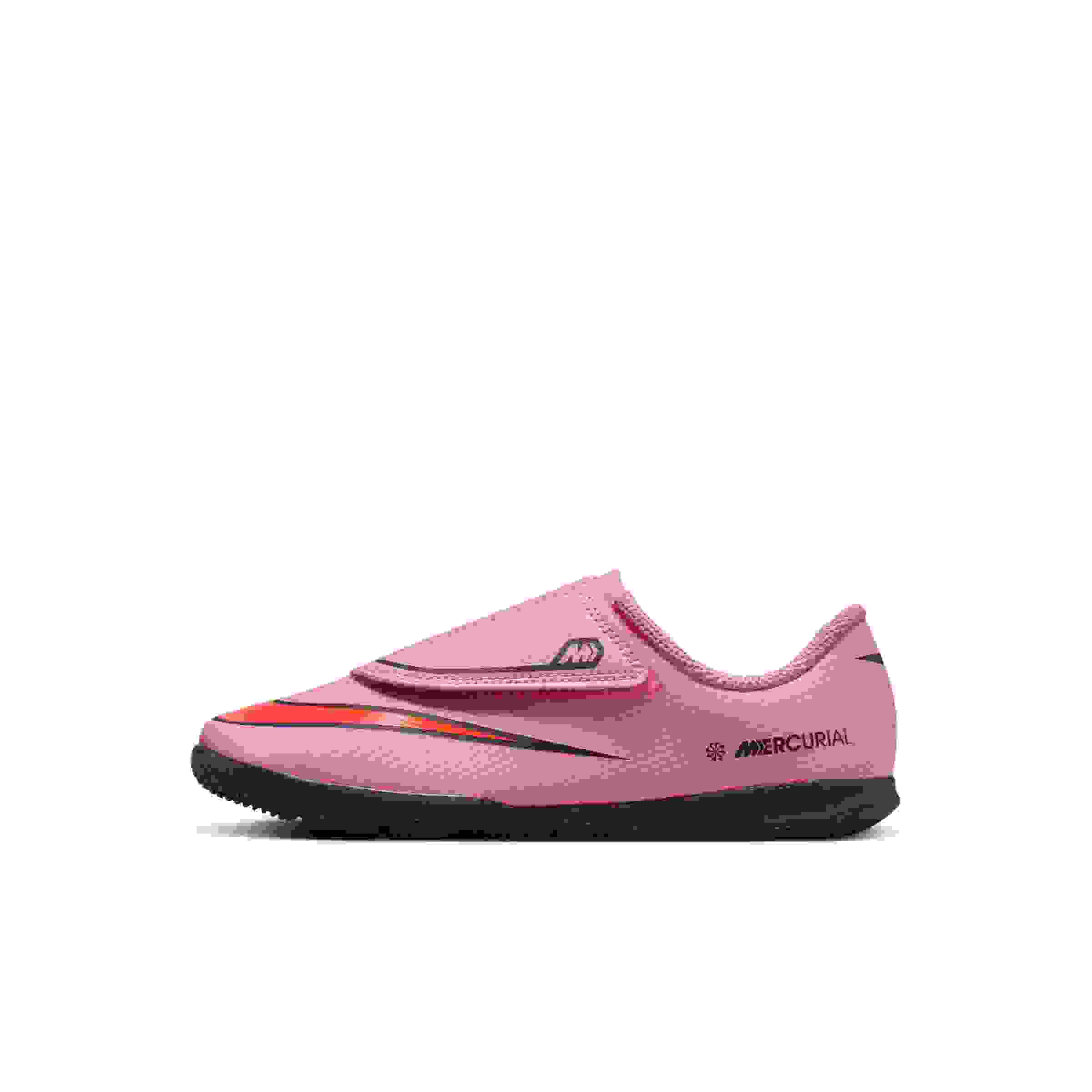 Nike Jr. Mercurial Vapor 16 Club IC Preschool Kids' "Magic Flamingo/Total Crimson/Black" Soccer Shoe